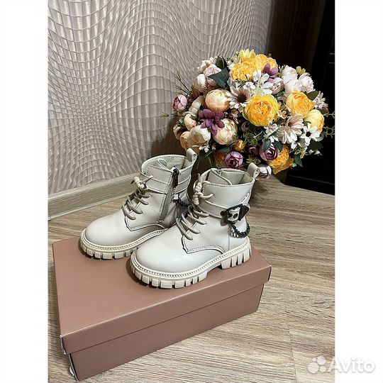 Ботинки, сапоги на девочку 27 (17 см ) zara, lime