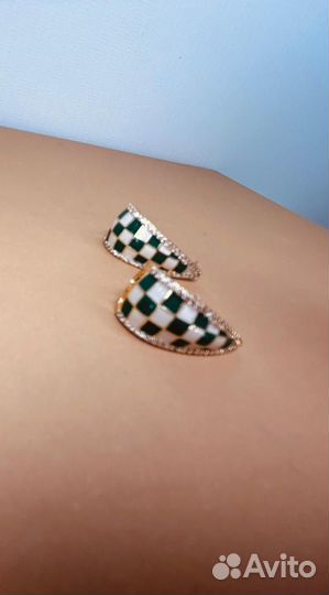 Серьги эмаль в стиле Mackenzie