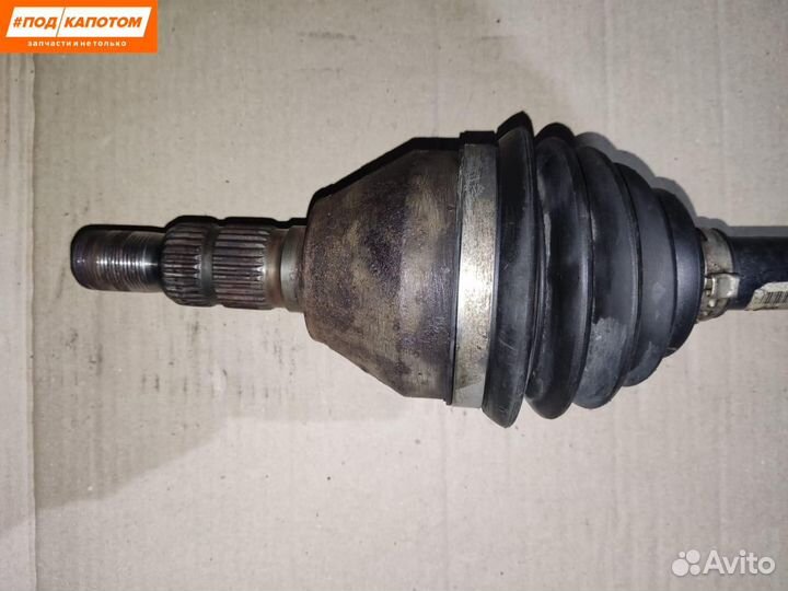 Привод лев. Opel Insignia