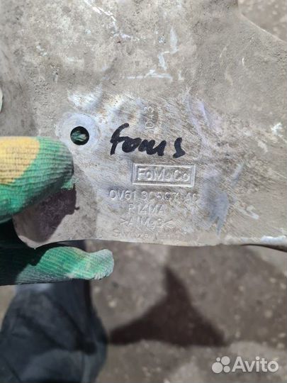 Тепловой экран Ford Focus 3 1.6 2013