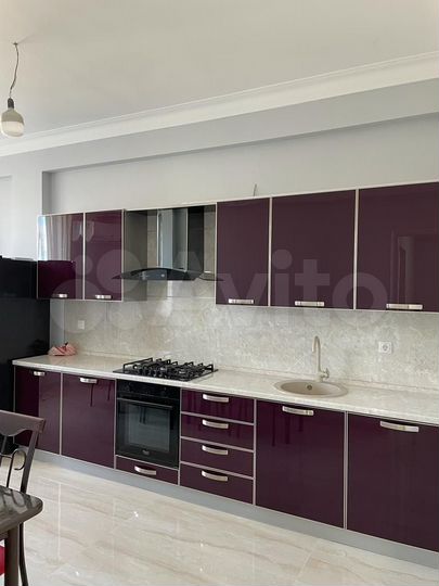 2-к. квартира, 84 м², 8/12 эт.