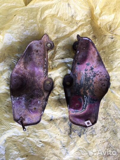 Кронштейн переднего бампера Mazda 626 GE 91-97 гг