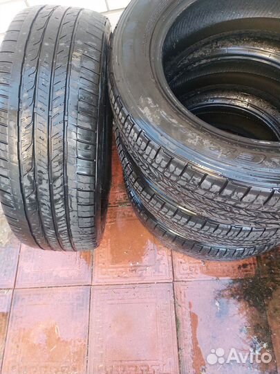 Bridgestone Dueler H/P 215/60 R17 96H