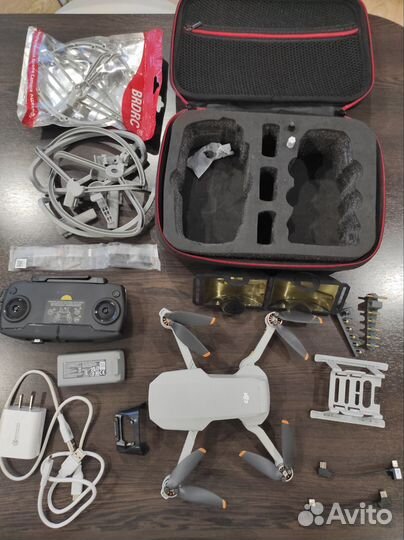 Квадрокоптер DJI mini se combo