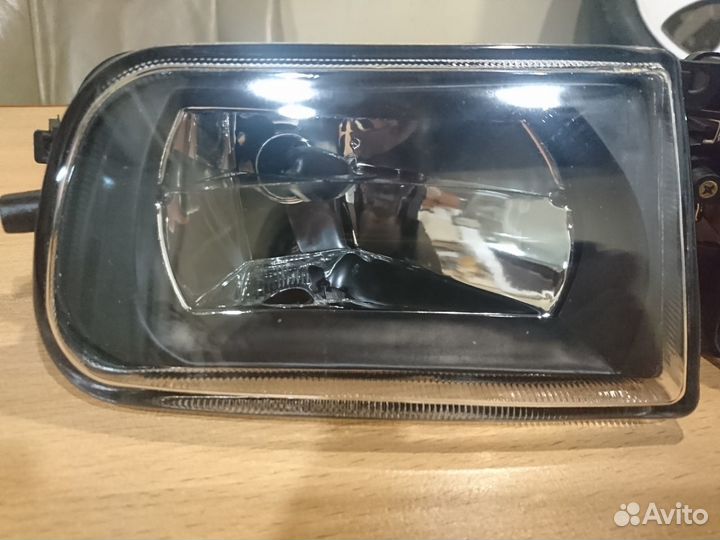 Противотуманные фары E39 дорест
