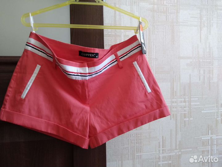 Шорты женские