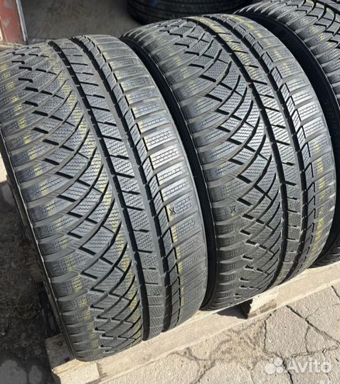 Kumho WinterCraft WP72 245/40 R19 и 275/35 R19