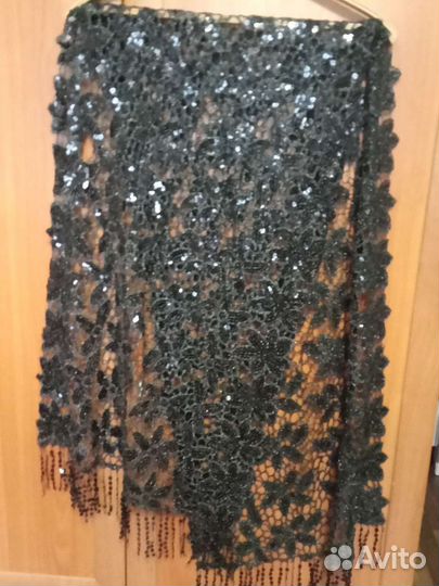 Палантин нарядный с палками и люрексом