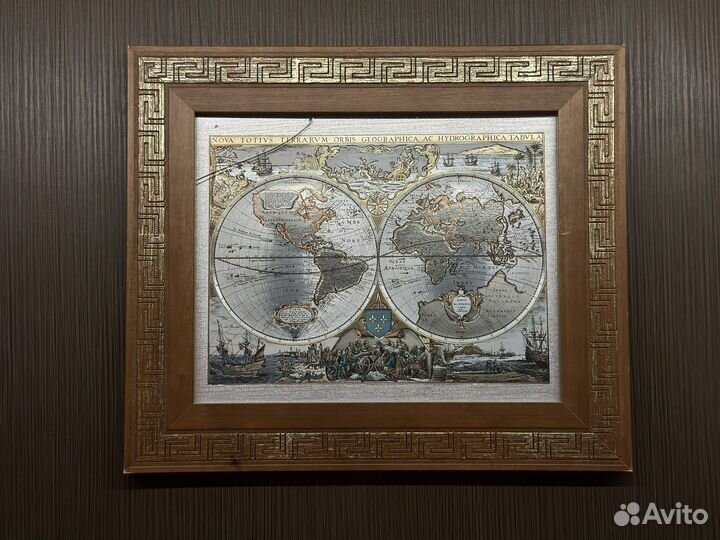 Панно,картина карта мира дефект