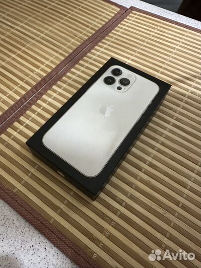 iPhone XR 128 Gb в корпусе 13 pro