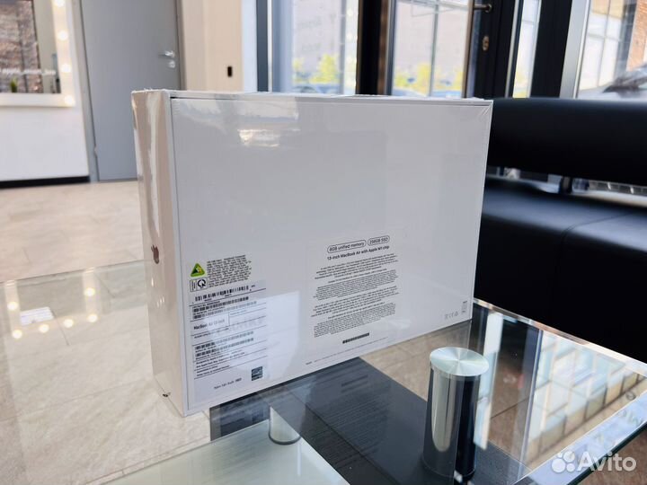 MacBook Air 13 2020 256Gb M1 Gold Новый