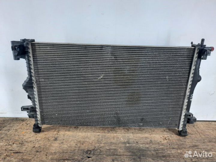 Радиатор основной Opel Insignia хэтчбэк 5 дв. 2.0