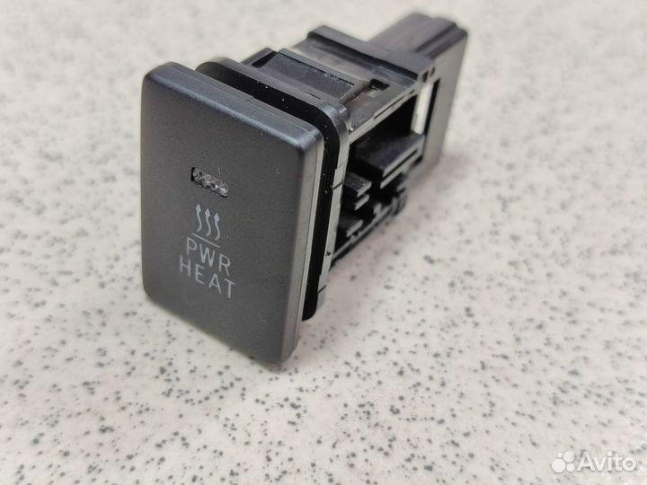 Кнопка PWR heat дополнительного отопителя LC 200