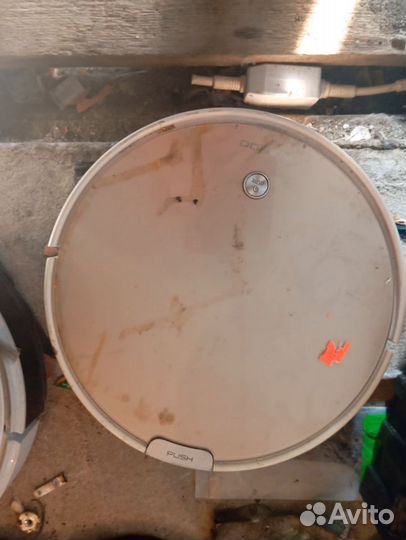 Роботы пылесосы