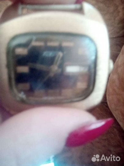 Продам часы рабочие