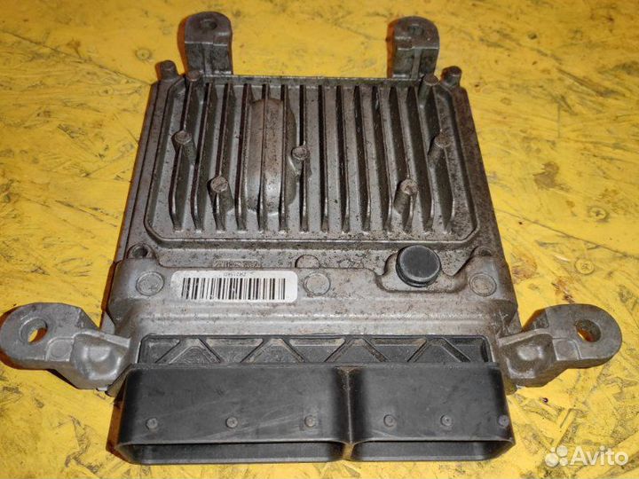 Блок управления двигателем Mercedes Sprinter W906