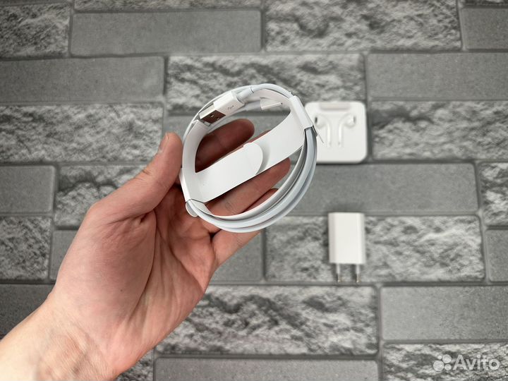 Аксессуары Apple