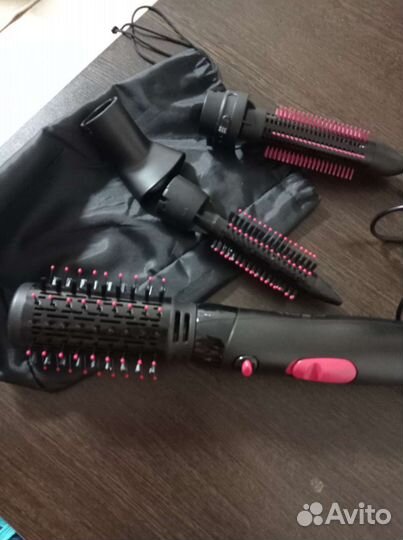 Фен-щетка Remington AS-7051