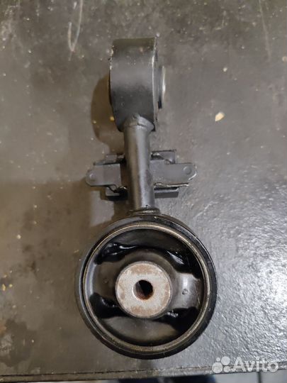 Подушка таета Камри 40