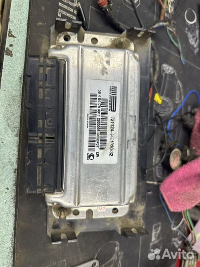 Продам эбу 21124-1411020-32