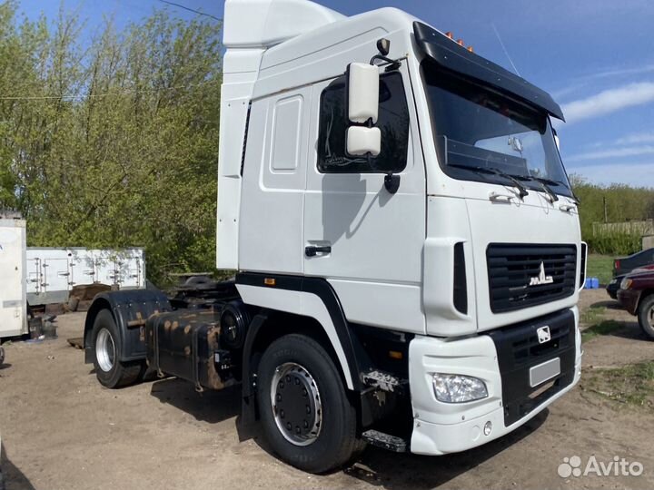 МАЗ 5440А9-320-031, 2011