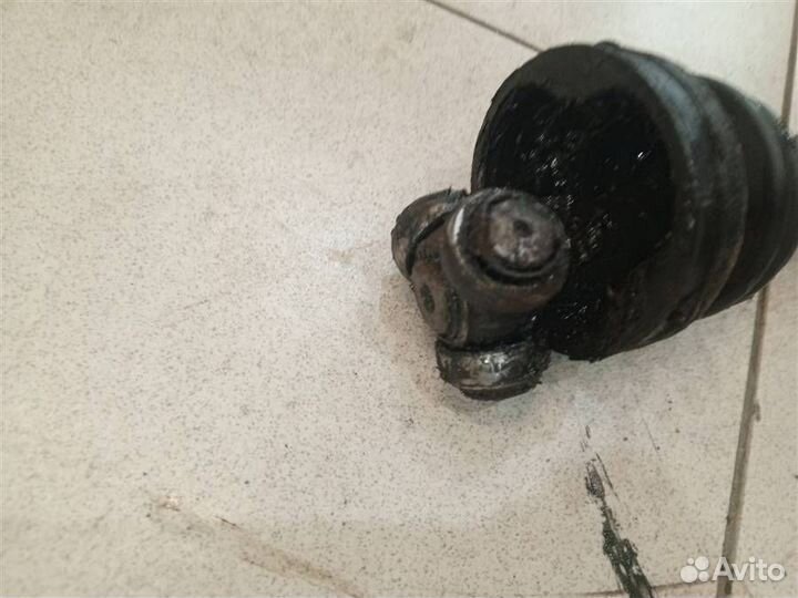 Полуось передняя левая Ford Fusion 2002-2012