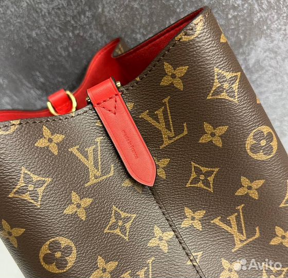 Сумка Louis Vuitton NeoNoe