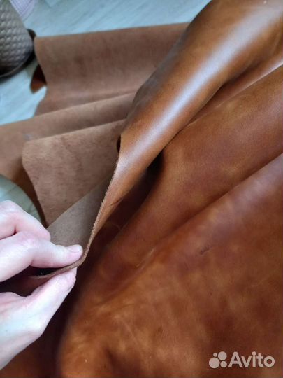 Натуральная кожа Крейзи Хорс и Флотер