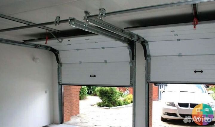 Секционные ворота