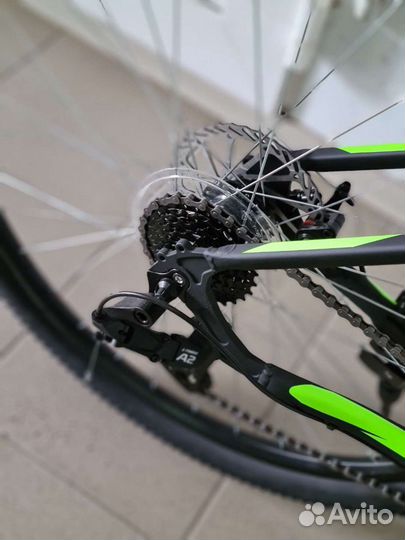 Forward apache 27.5 2.2 disc (Рама 21, черный мат)