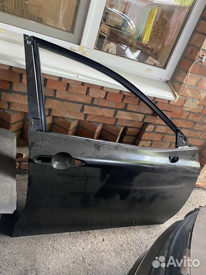 Дверь передняя правая на toyota camry 70