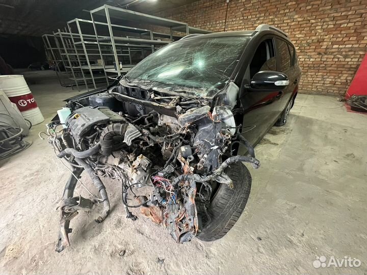 В разборе Kia Ceed 1 рест 2010-2012 на бу Запчасти