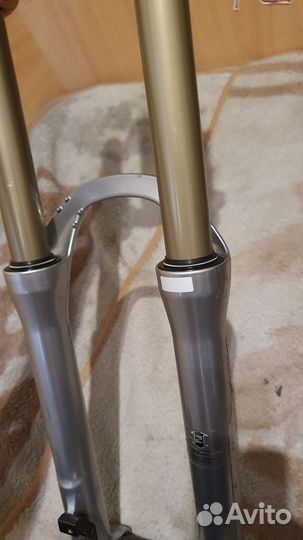 Вилка rock shox boxxer