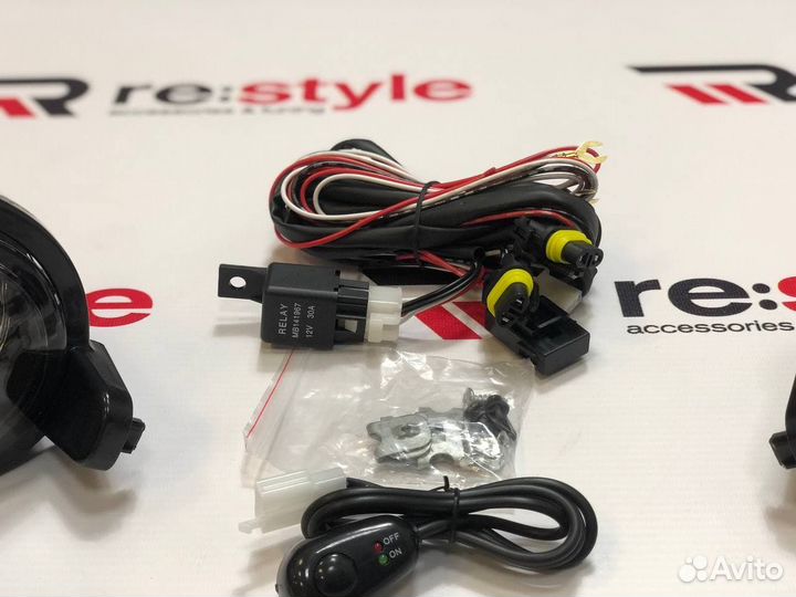 Туманки Nissan NV200 T1648