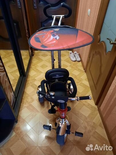 Детский трехколесный велосипед