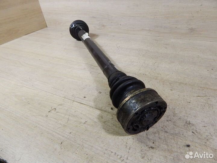 Привод правый Vw Golf 4 / Skoda Octavia 1U