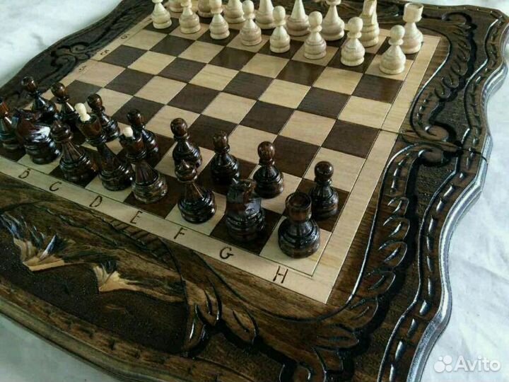 Продаю нарды и шахмати резные