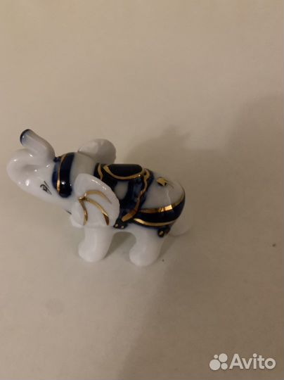 Фарфоровый слоник 6х4