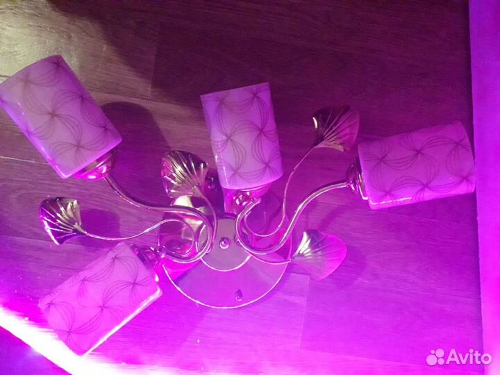 Лампа для дома