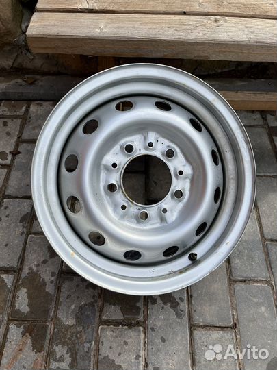 Колесный диск Нива chevrolet 15