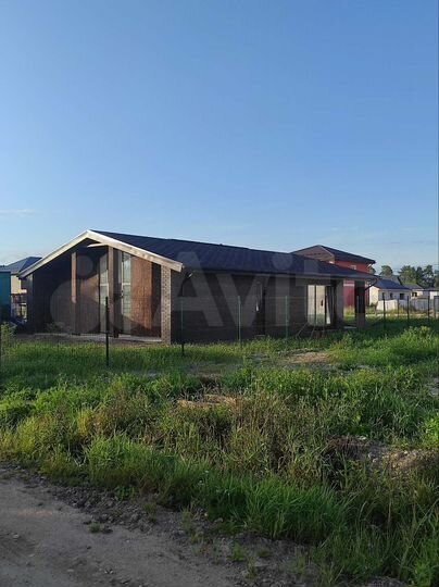 Дом 124,9 м² на участке 6 сот.