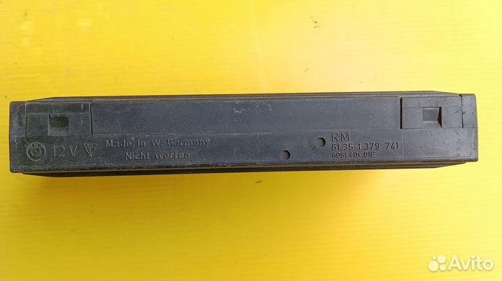 BMW 7 E32 Реле света фар