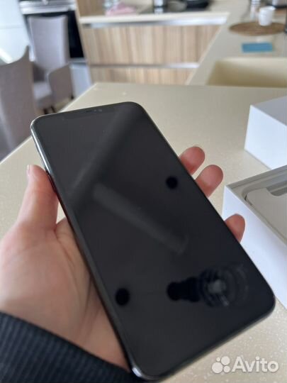 iPhone 11 Pro Max, 256 ГБ