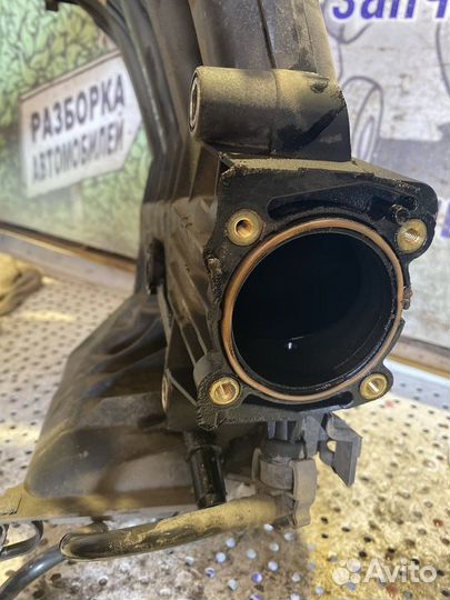 Коллектор впускной Renault Fluence