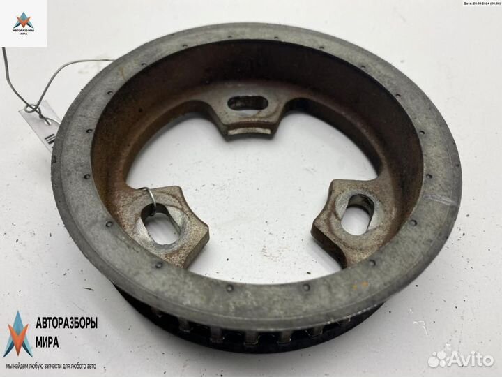 Шестерня Audi A6 4B/C5 2000 059109111G