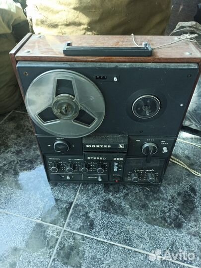 Проигрыватель Юпитер 203 стерео с колонками