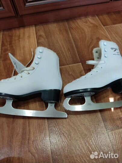 Коньки на девочку фигурные