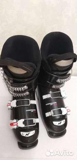 Горнолыжные ботинки