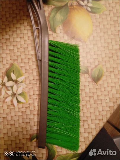 Щётка для автомобиля