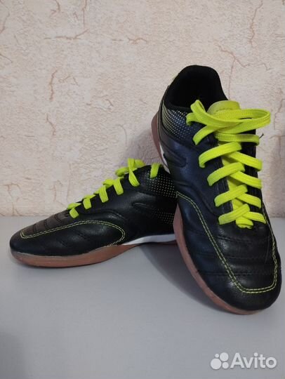 Подарю футзалки demix р. 31